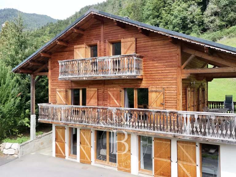 Chalet Saint-Jean-d'Aulps - 5 chambres - 192m²