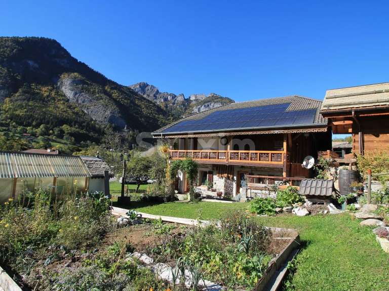 Maison à SaintJeand'Aulps Vente de luxe BellesPierres