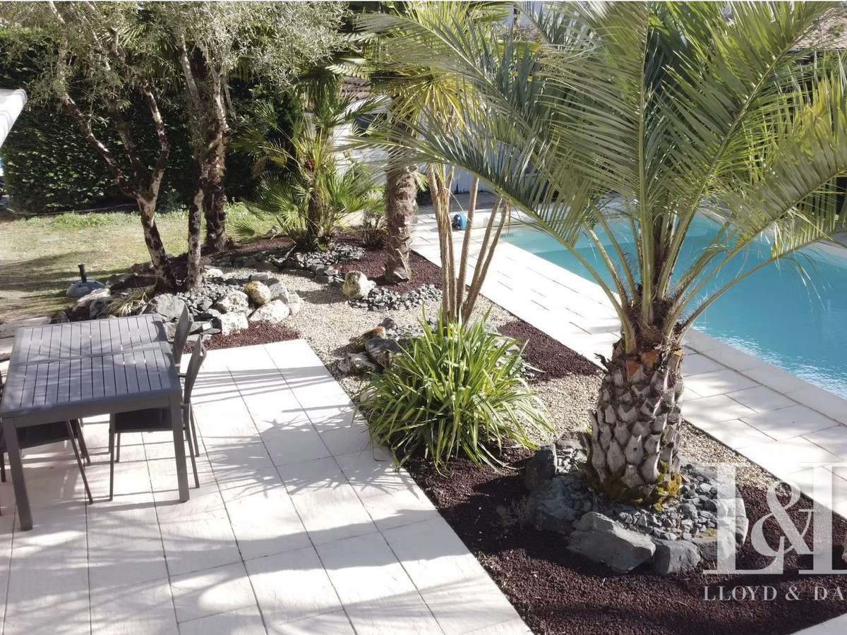 Maison Saint-Jean-d'Illac