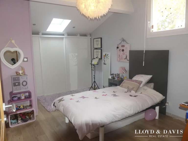 House Saint-Jean-d'Illac - 6 bedrooms - 203m²