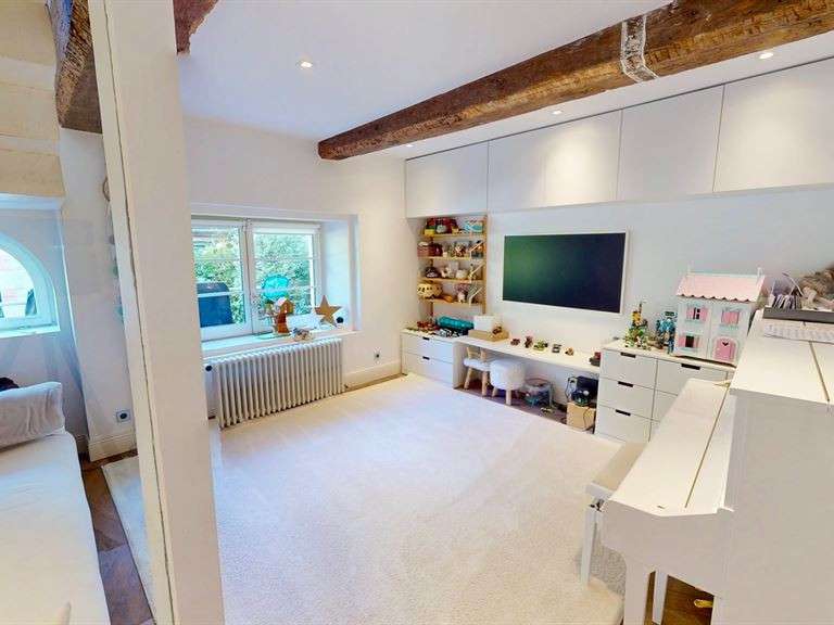 House Saint-Jean-de-Braye - 4 bedrooms - 355m²