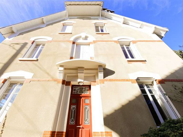 Maison Saint-Jean-de-Braye - 6 chambres - 278m²
