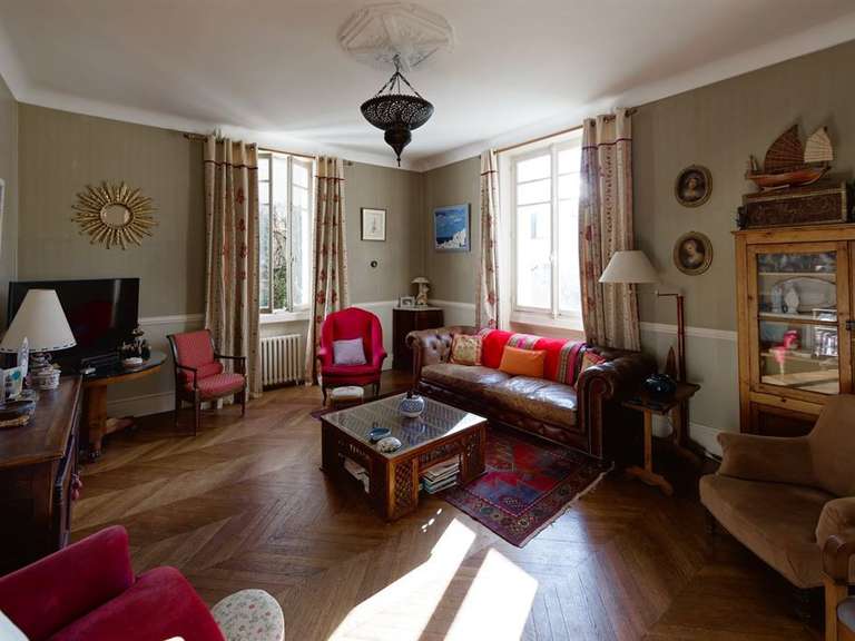 Maison Saint-Jean-de-Braye - 6 chambres - 278m²