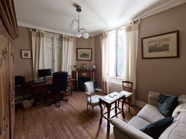 Maison Saint-Jean-de-Braye - 6 chambres - 278m²