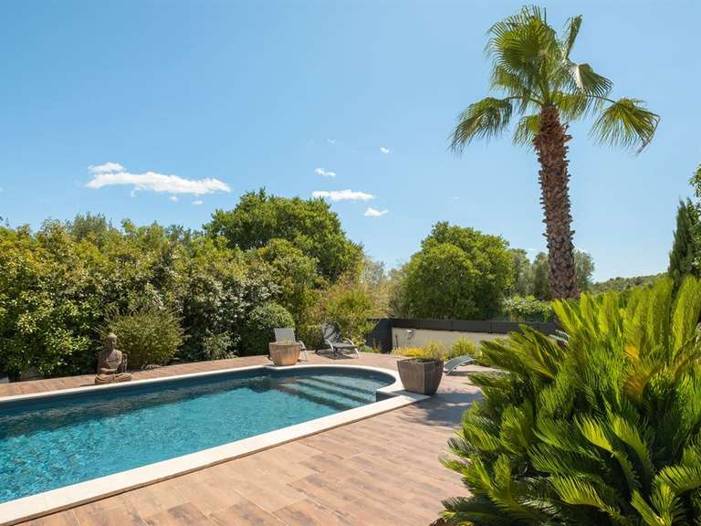 Maison Saint-Jean-de-Cuculles - 251m²