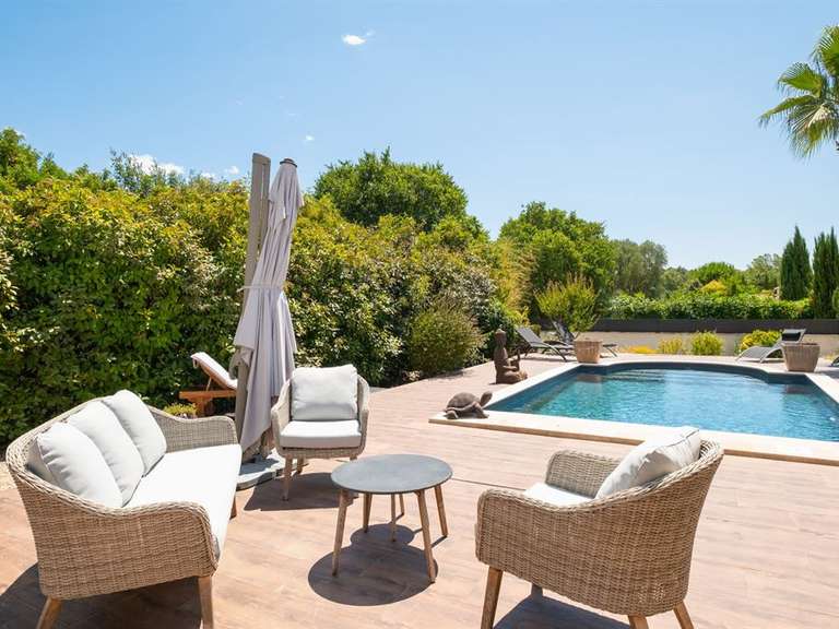 Maison Saint-Jean-de-Cuculles - 251m²