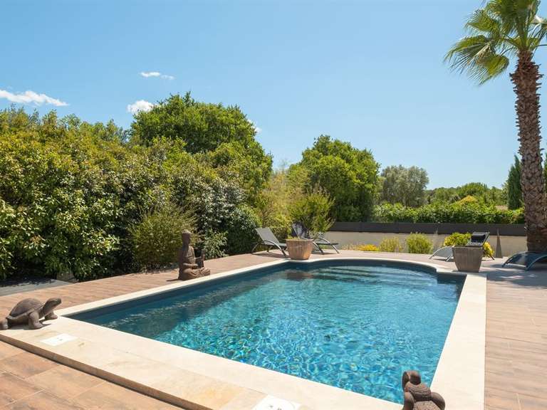 Maison Saint-Jean-de-Cuculles - 251m²
