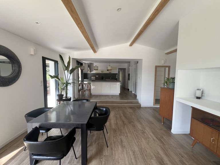 Maison Saint-Jean-de-Cuculles - 140m²