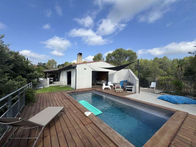 House Saint-Jean-de-Cuculles - 140m²