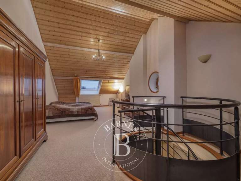 Maison Saint-Jean-de-Gonville - 392m²