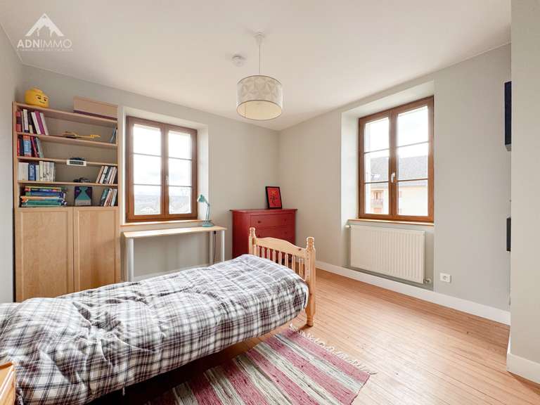 Maison Saint-Jean-de-Gonville - 8 chambres - 429m²