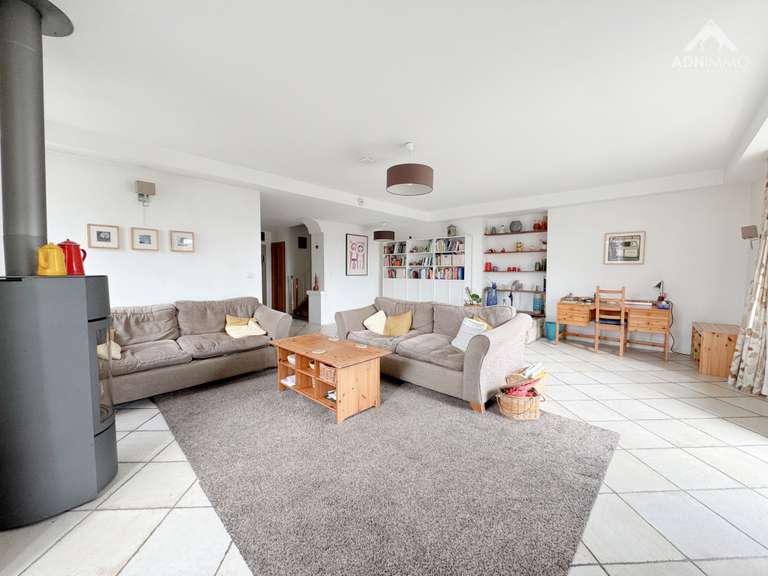 Maison Saint-Jean-de-Gonville - 8 chambres - 429m²