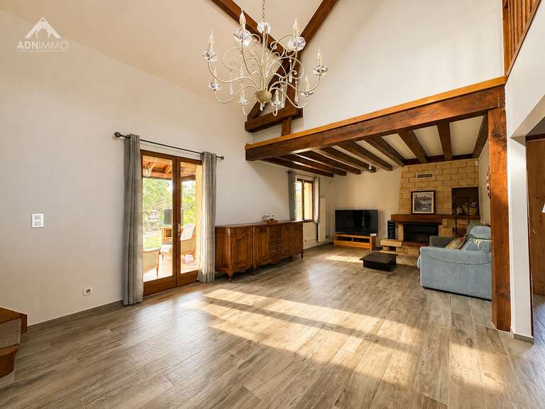 Maison Saint-Jean-de-Gonville - 4 chambres - 148m²