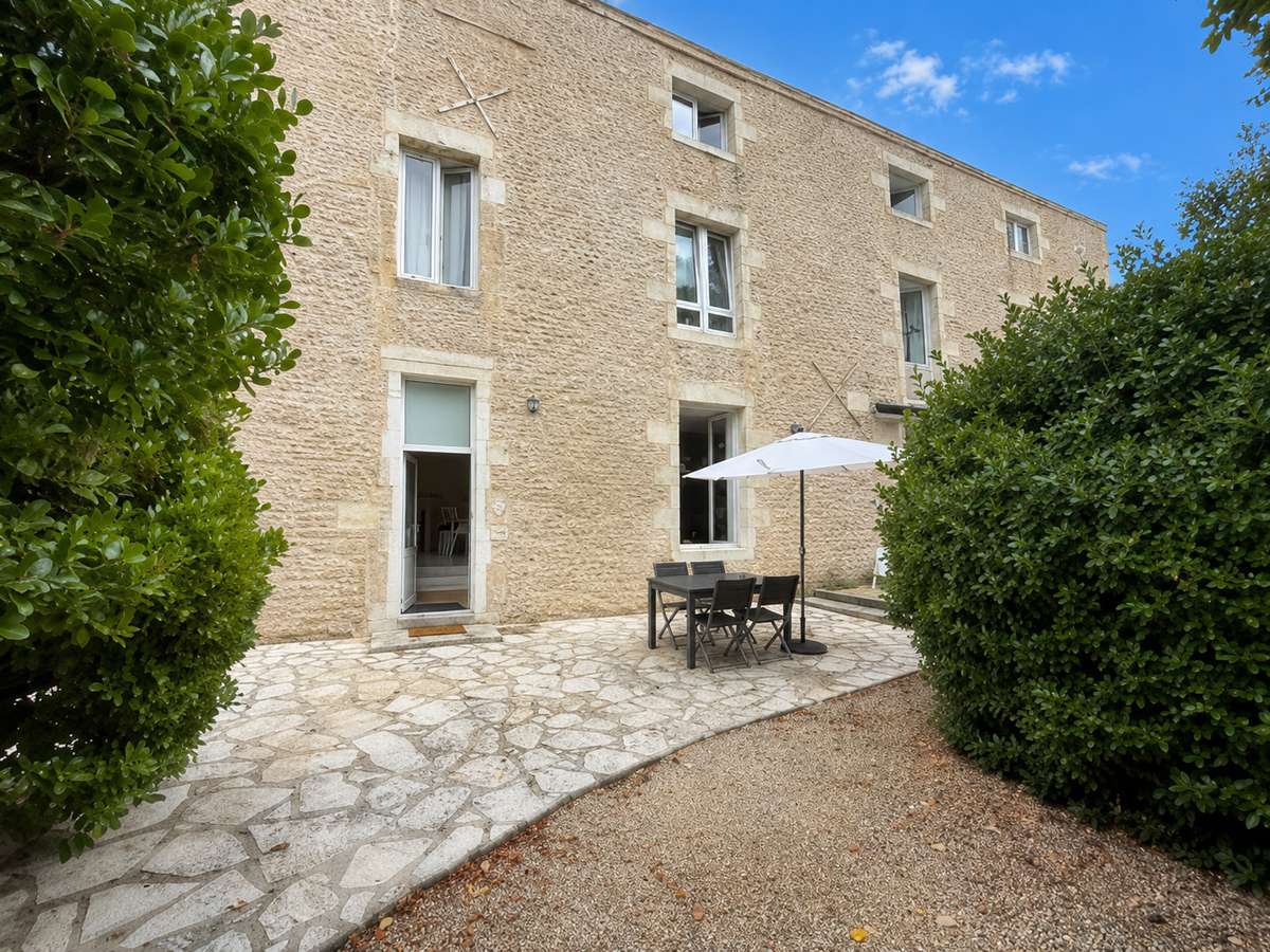 Maison Saint-Jean-de-Liversay