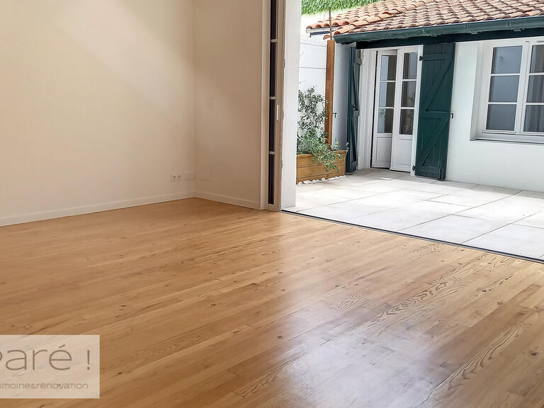 Sale Apartment Saint-Jean-de-Luz - 2 bedrooms