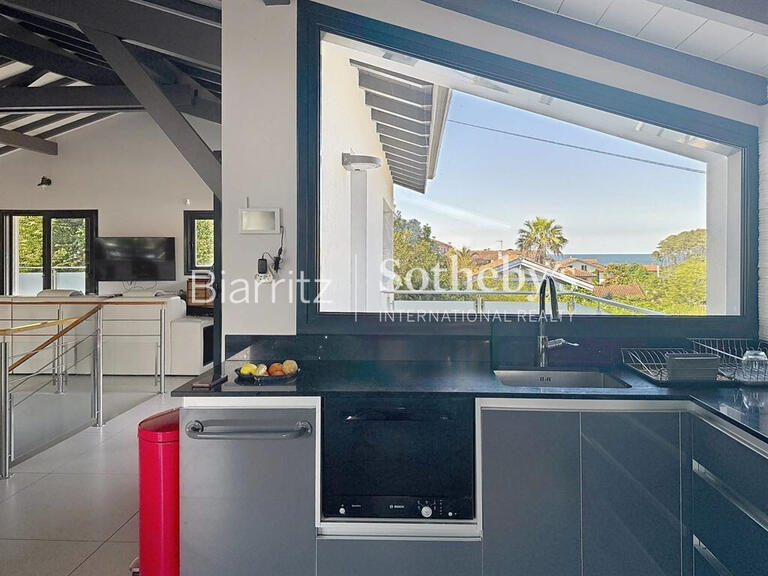 Maison Saint-Jean-de-Luz - 4 chambres - 220m²