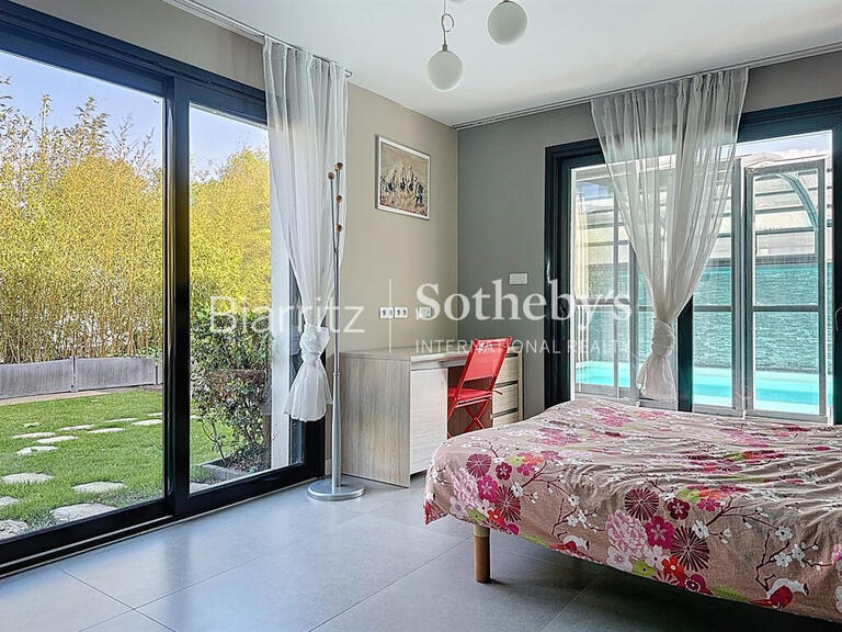 Maison Saint-Jean-de-Luz - 4 chambres - 220m²