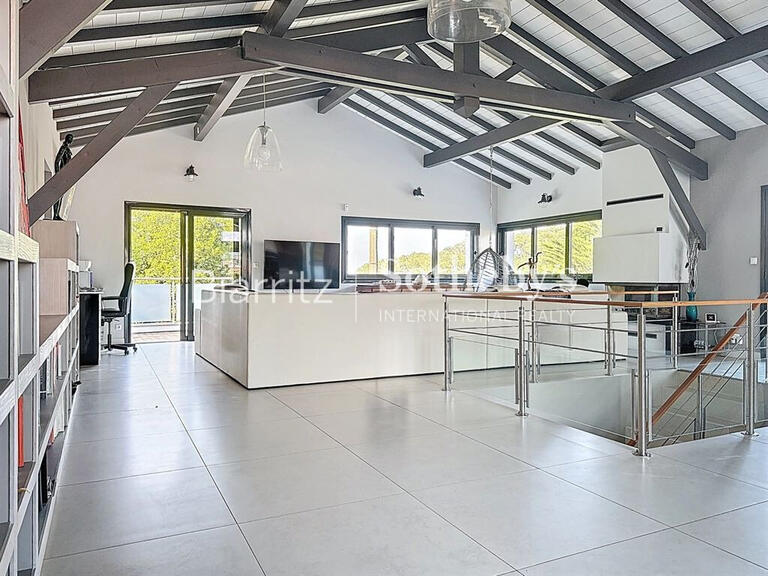 Maison Saint-Jean-de-Luz - 4 chambres - 220m²
