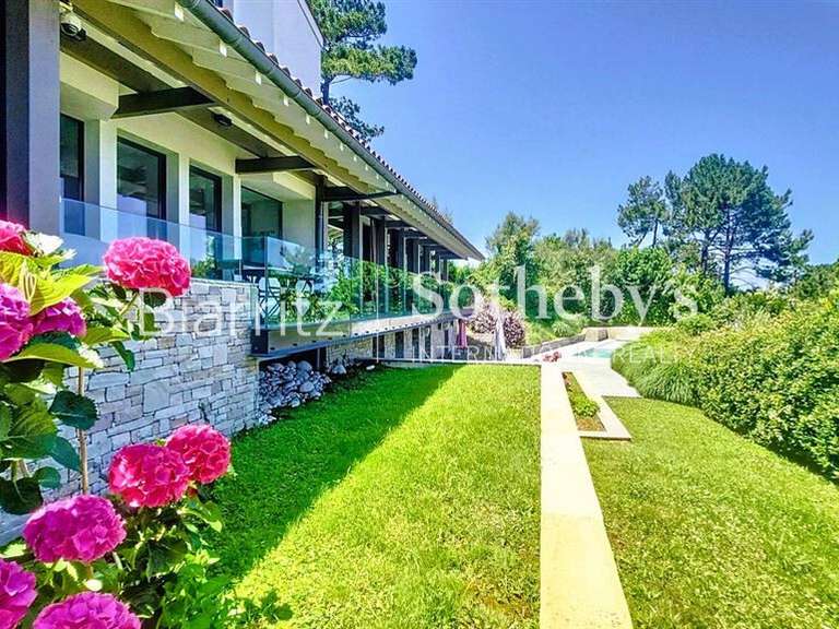 Maison Saint-Jean-de-Luz - 6 chambres - 320m²