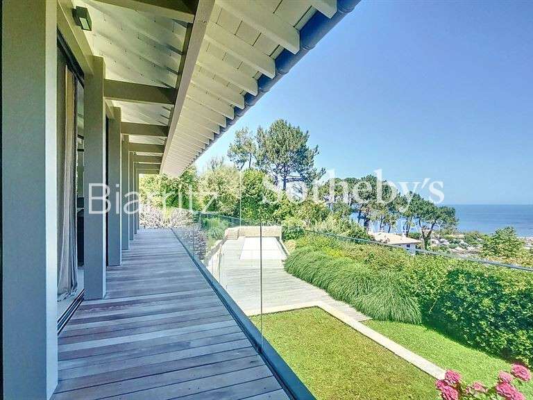Maison Saint-Jean-de-Luz - 6 chambres - 320m²