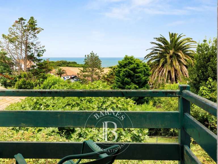 Maison Saint-Jean-de-Luz - 5 chambres - 210m²
