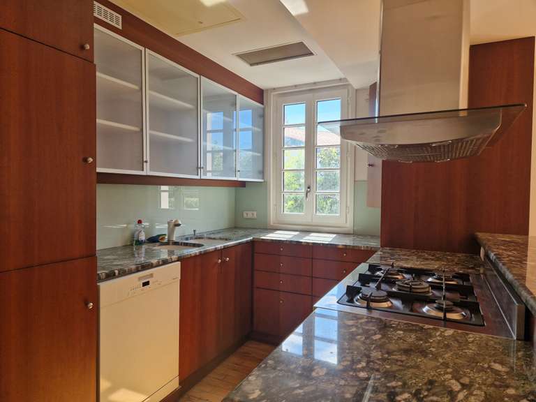 Maison Saint-Jean-de-Luz - 5 chambres - 158m²