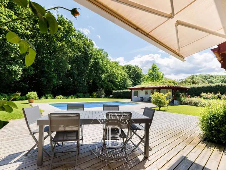 Maison Saint-Jean-de-Luz - 7 chambres - 400m²