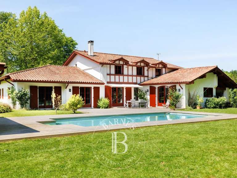 Maison Saint-Jean-de-Luz - 7 chambres - 400m²