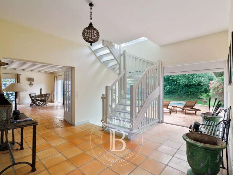 Maison Saint-Jean-de-Luz - 5 chambres - 210m²