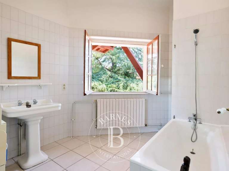 Maison Saint-Jean-de-Luz - 11 chambres - 500m²