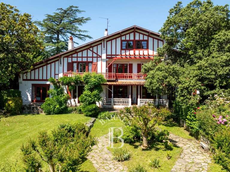 Maison Saint-Jean-de-Luz - 11 chambres - 500m²