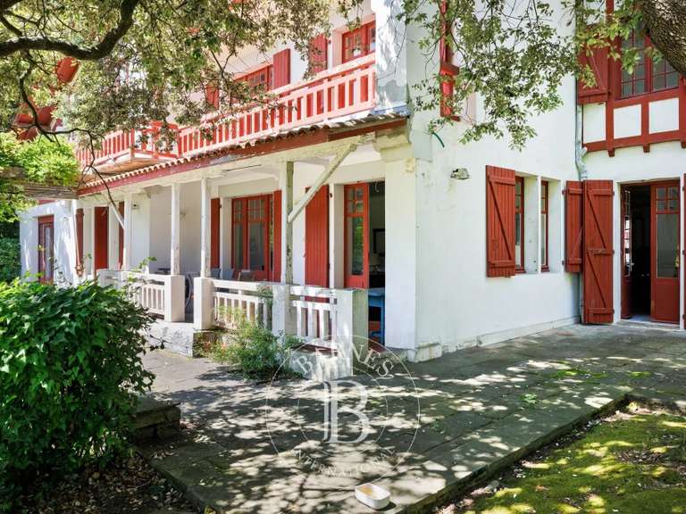 Maison Saint-Jean-de-Luz - 11 chambres - 500m²