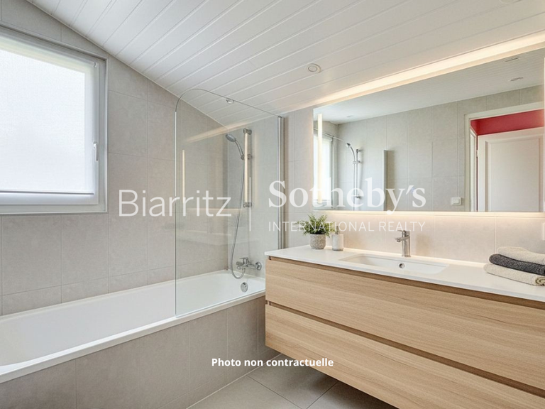 House Saint-Jean-de-Luz - 3 bedrooms - 150m²