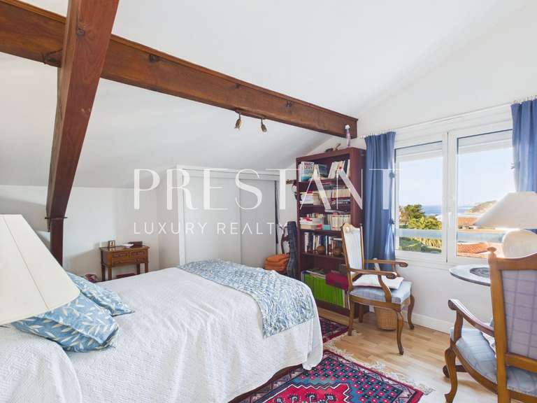House with Sea view Saint-Jean-de-Luz - 5 bedrooms - 230m²