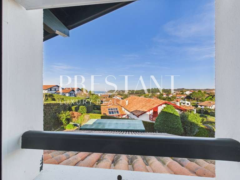 House with Sea view Saint-Jean-de-Luz - 5 bedrooms - 230m²