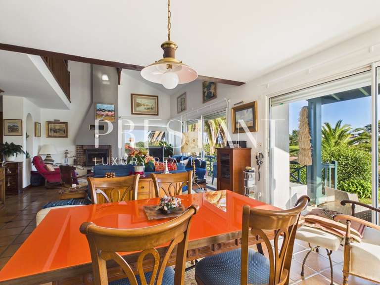 House with Sea view Saint-Jean-de-Luz - 5 bedrooms - 230m²