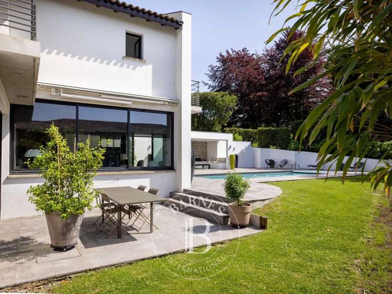 Maison Saint-Jean-de-Luz - 5 chambres - 220m²