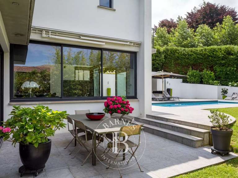 Maison Saint-Jean-de-Luz - 4 chambres - 220m²