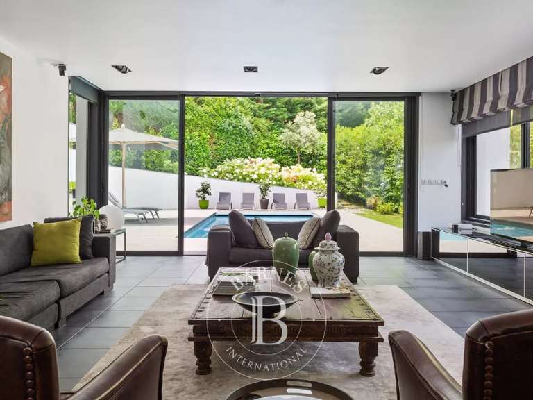 Maison Saint-Jean-de-Luz - 4 chambres - 220m²