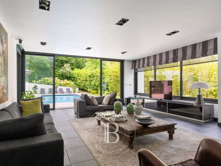Maison Saint-Jean-de-Luz - 4 chambres - 220m²