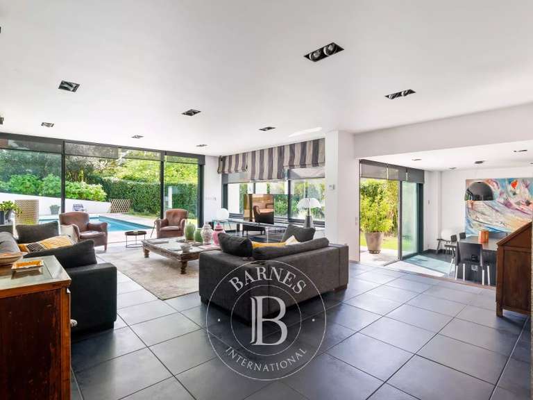 Maison Saint-Jean-de-Luz - 5 chambres - 220m²