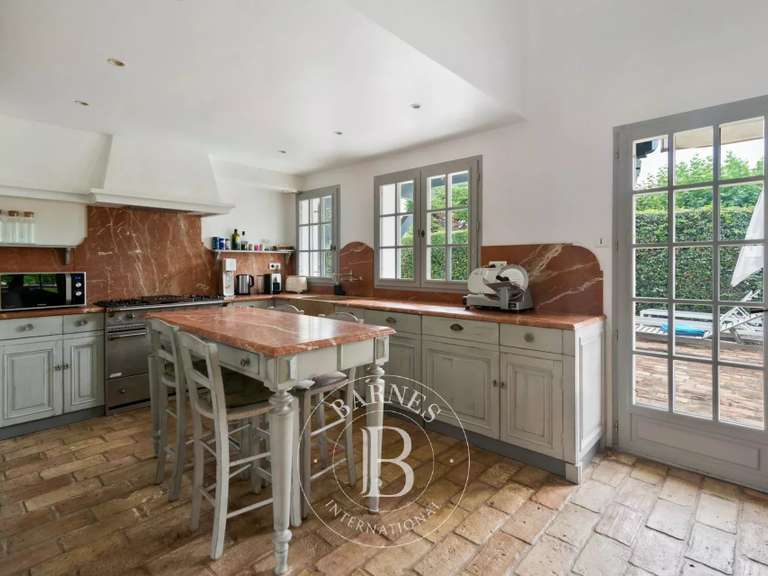 House Saint-Jean-de-Luz - 5 bedrooms - 180m²