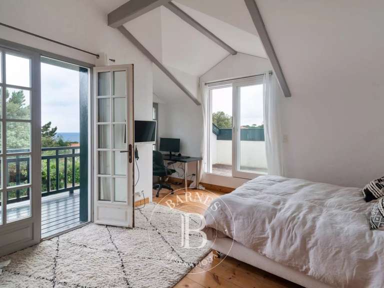 House Saint-Jean-de-Luz - 5 bedrooms - 180m²