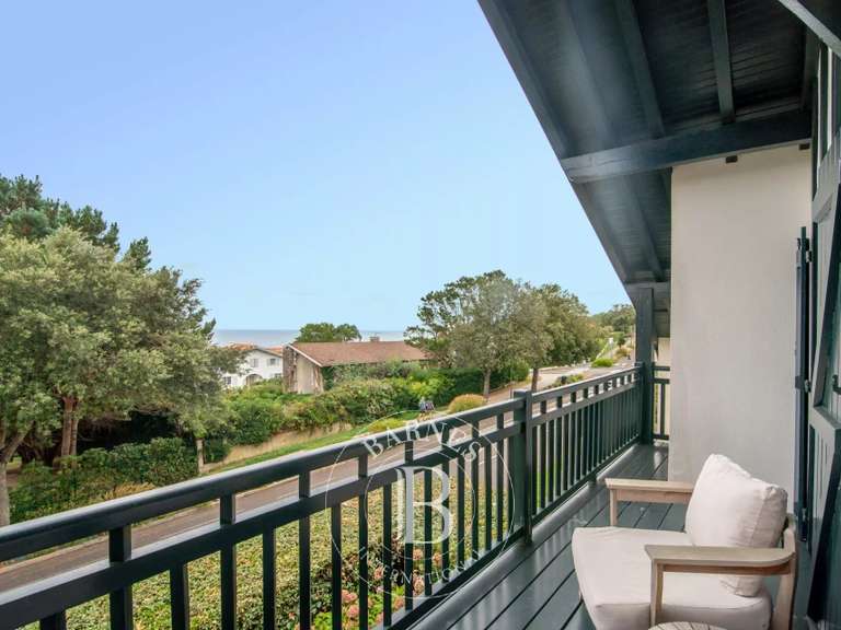 House Saint-Jean-de-Luz - 5 bedrooms - 180m²