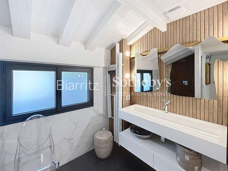 Maison Saint-Jean-de-Luz - 2 chambres - 125m²