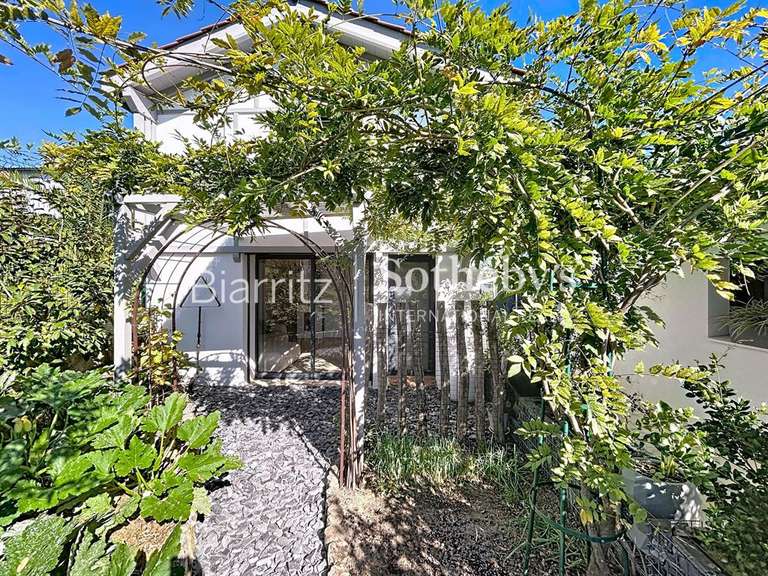 Maison Saint-Jean-de-Luz - 2 chambres - 125m²