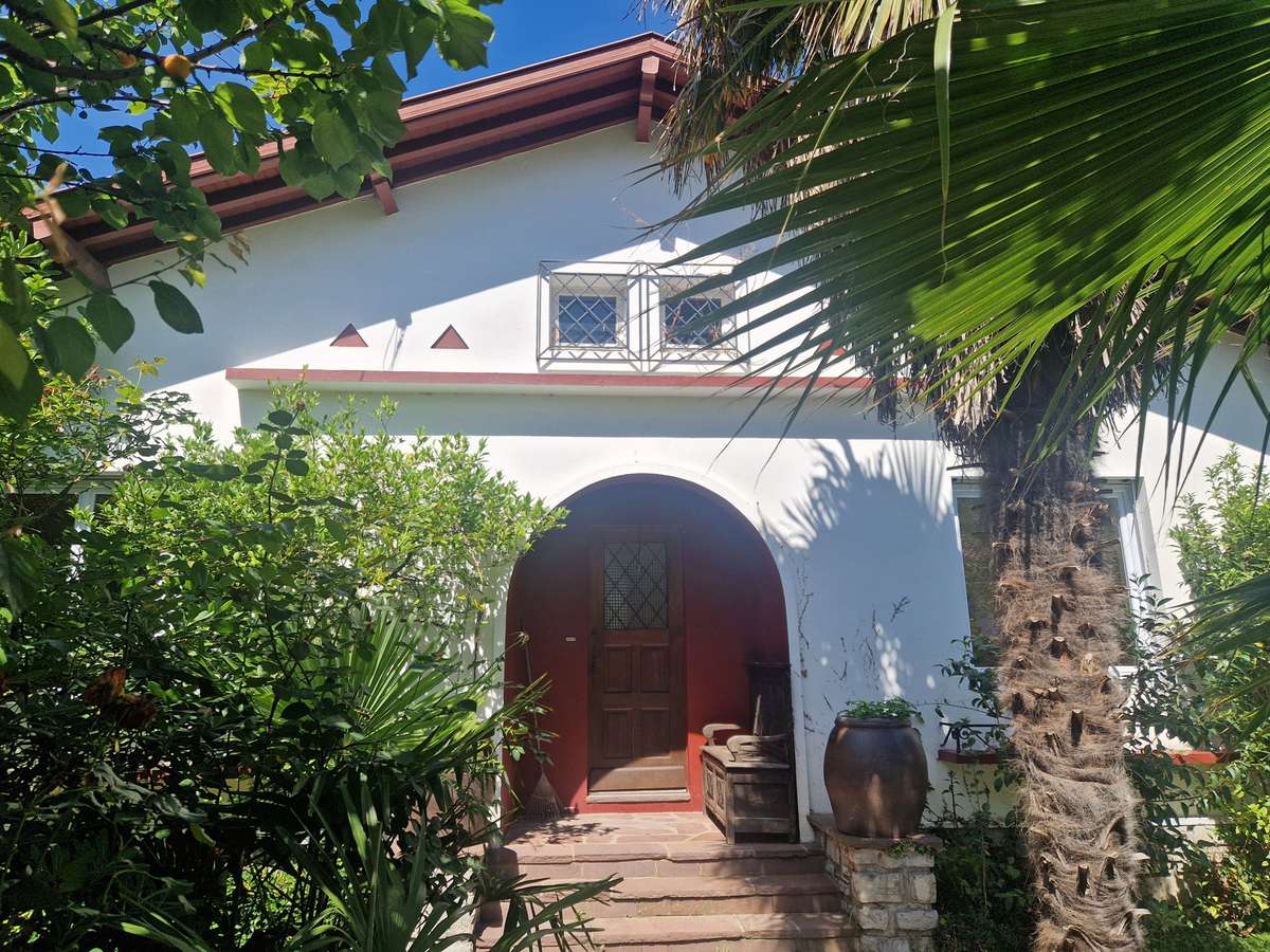 House Saint-Jean-de-Luz