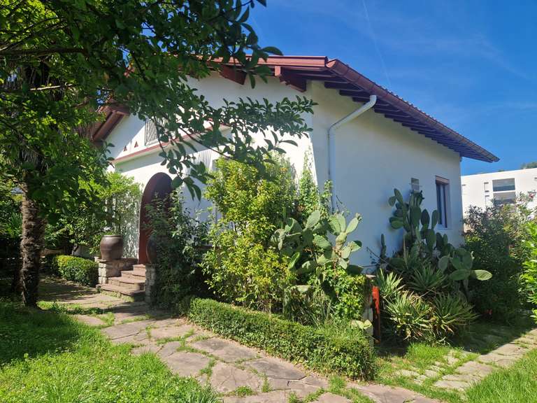 Maison Saint-Jean-de-Luz - 4 chambres - 158m²