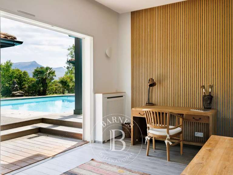Maison Saint-Jean-de-Luz - 5 chambres - 350m²