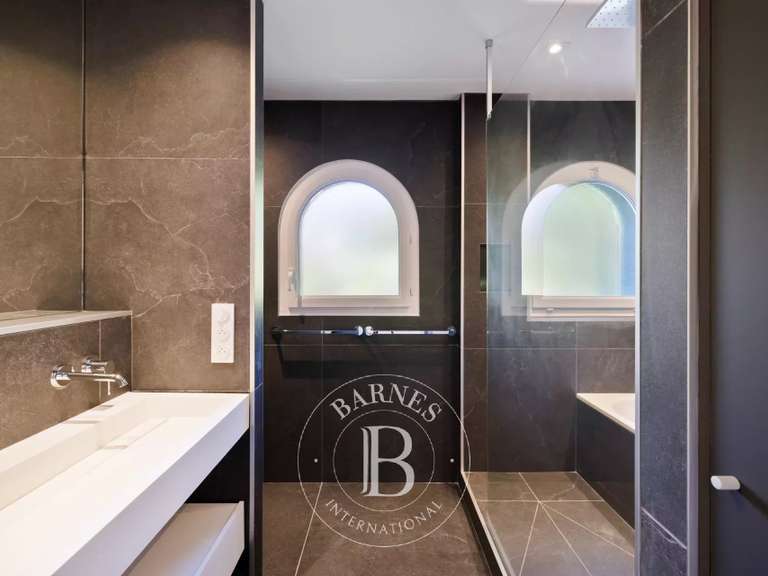 Maison Saint-Jean-de-Luz - 5 chambres - 350m²